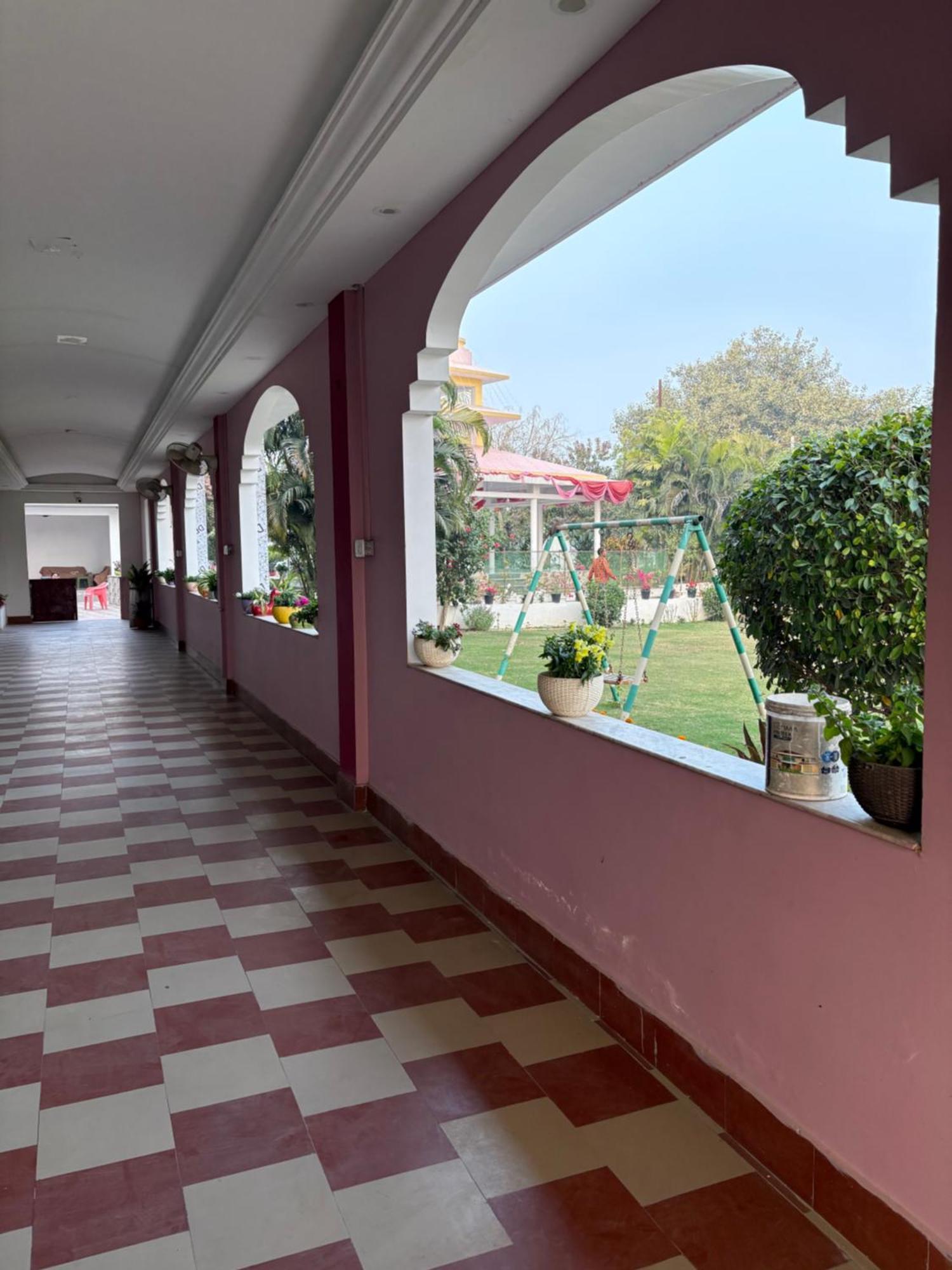 Vedic Villa Waranasi Zewnętrze zdjęcie